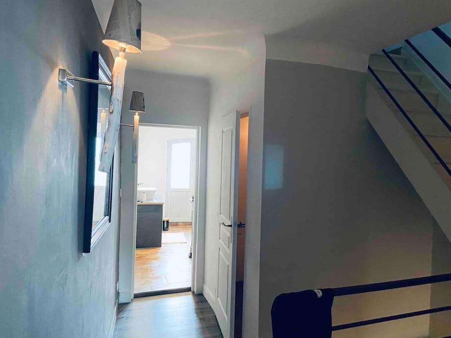 Maison Climatisee Avec Stationnement Et Wifi *
